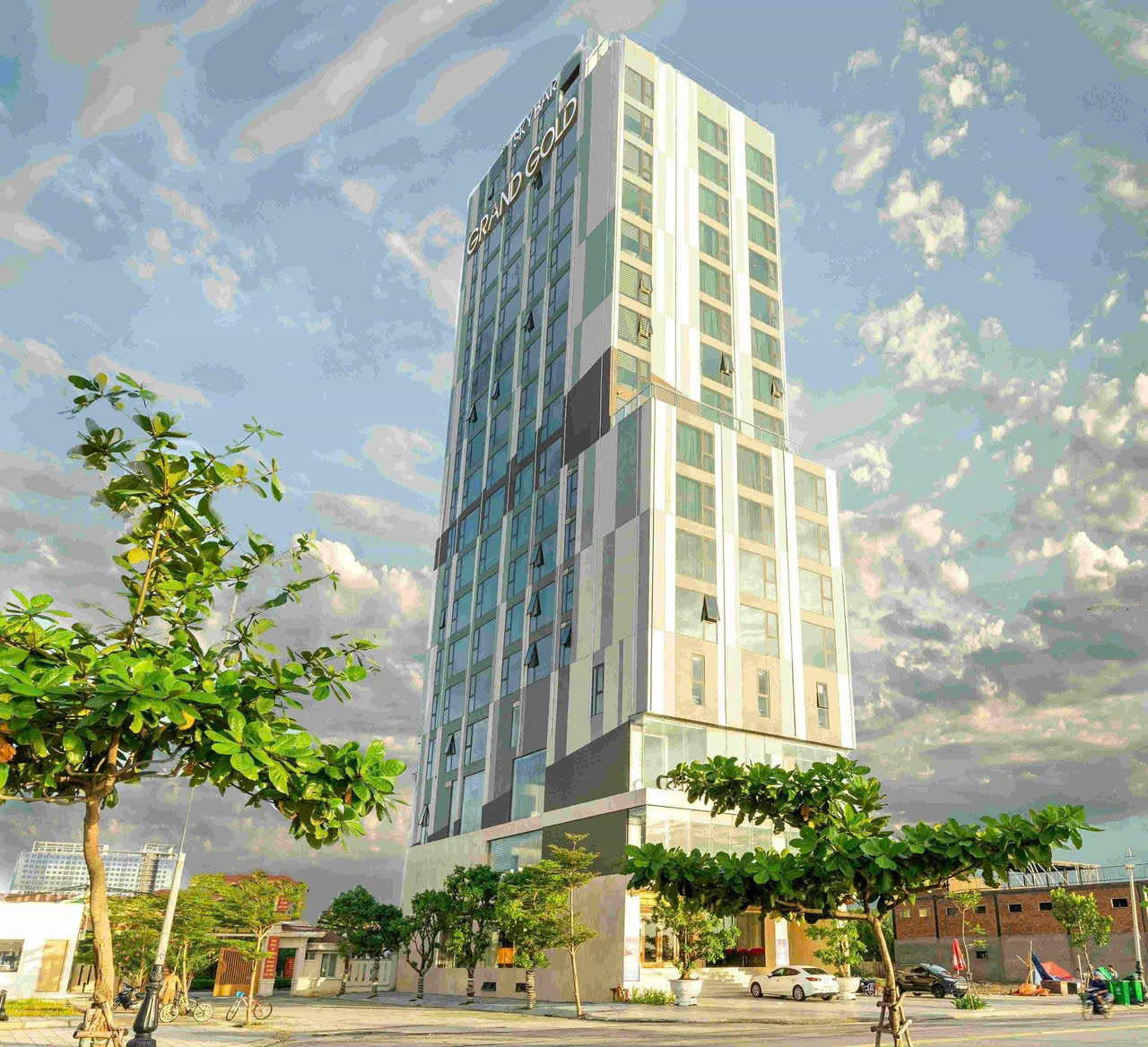 GRAND GOLD HOTEL ĐÀ NẴNG